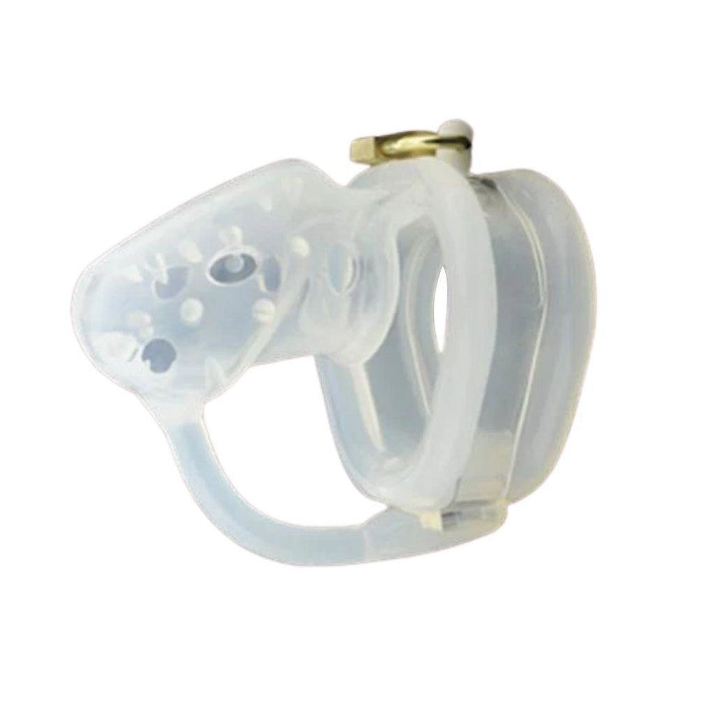 For swimming enthusiasts, the Eager Wiener cage is designed to remain discreet under a speedo or swim shorts. Its lightweight, water-resistant silicone ensures comfort without visible outlines.